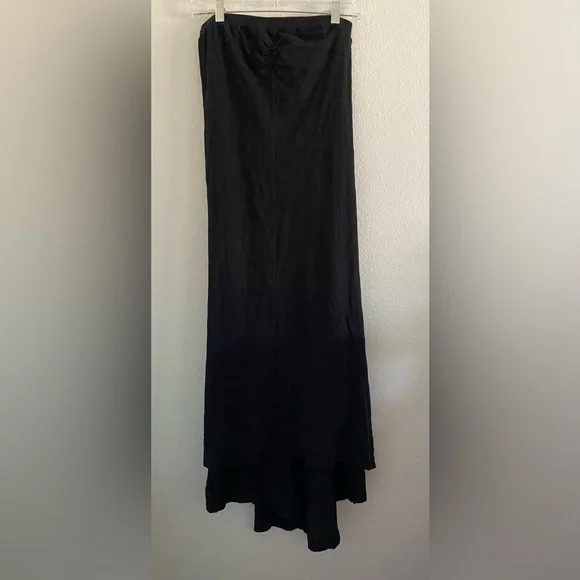 white christmas dresses SADE BLACK LINEN STRAPLESS MAXI DRESS – SUNMOR main image 0